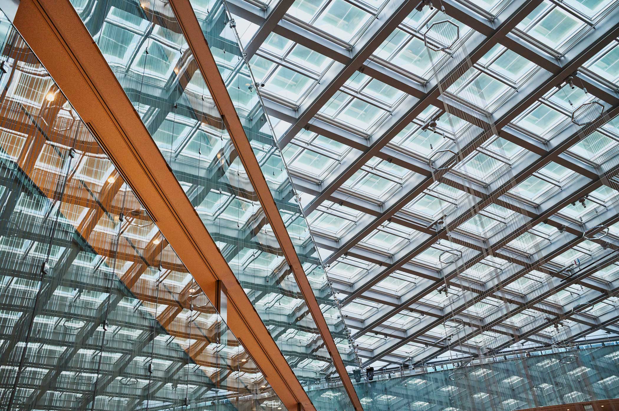 西田航 写真集 New Tokyo 西田航 NEW TOKYO写真集 西田航 「COLOR OF TOKYO」 （キヤノン