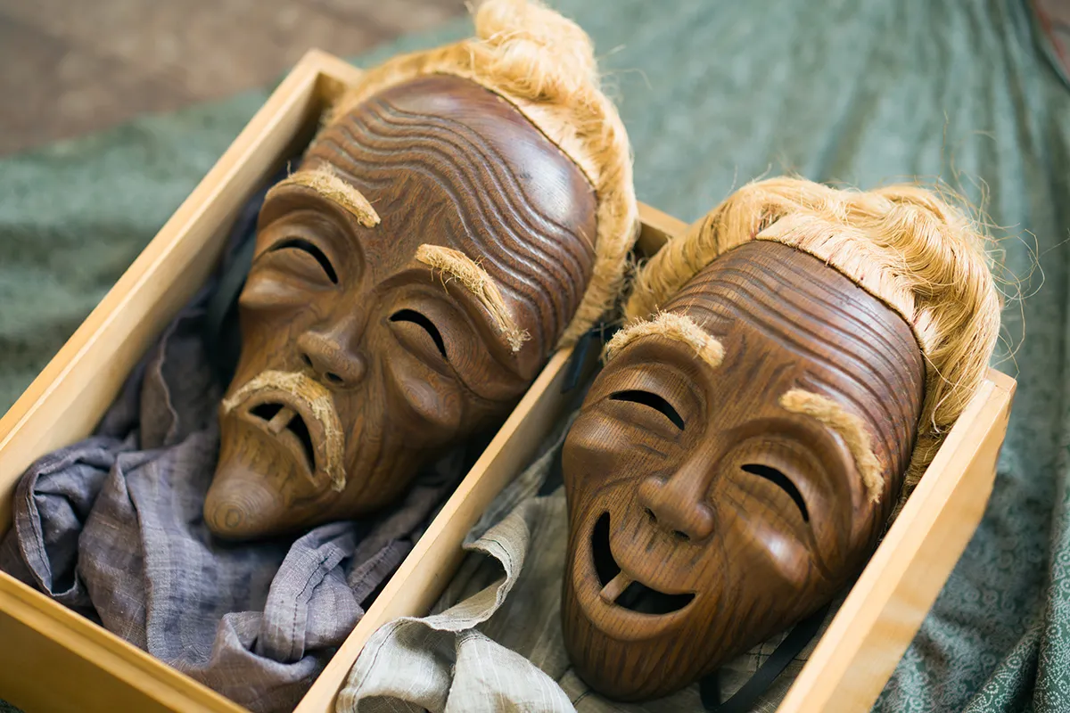 【ライカ阪急うめだ店】 佐藤健寿 写真展示 開催